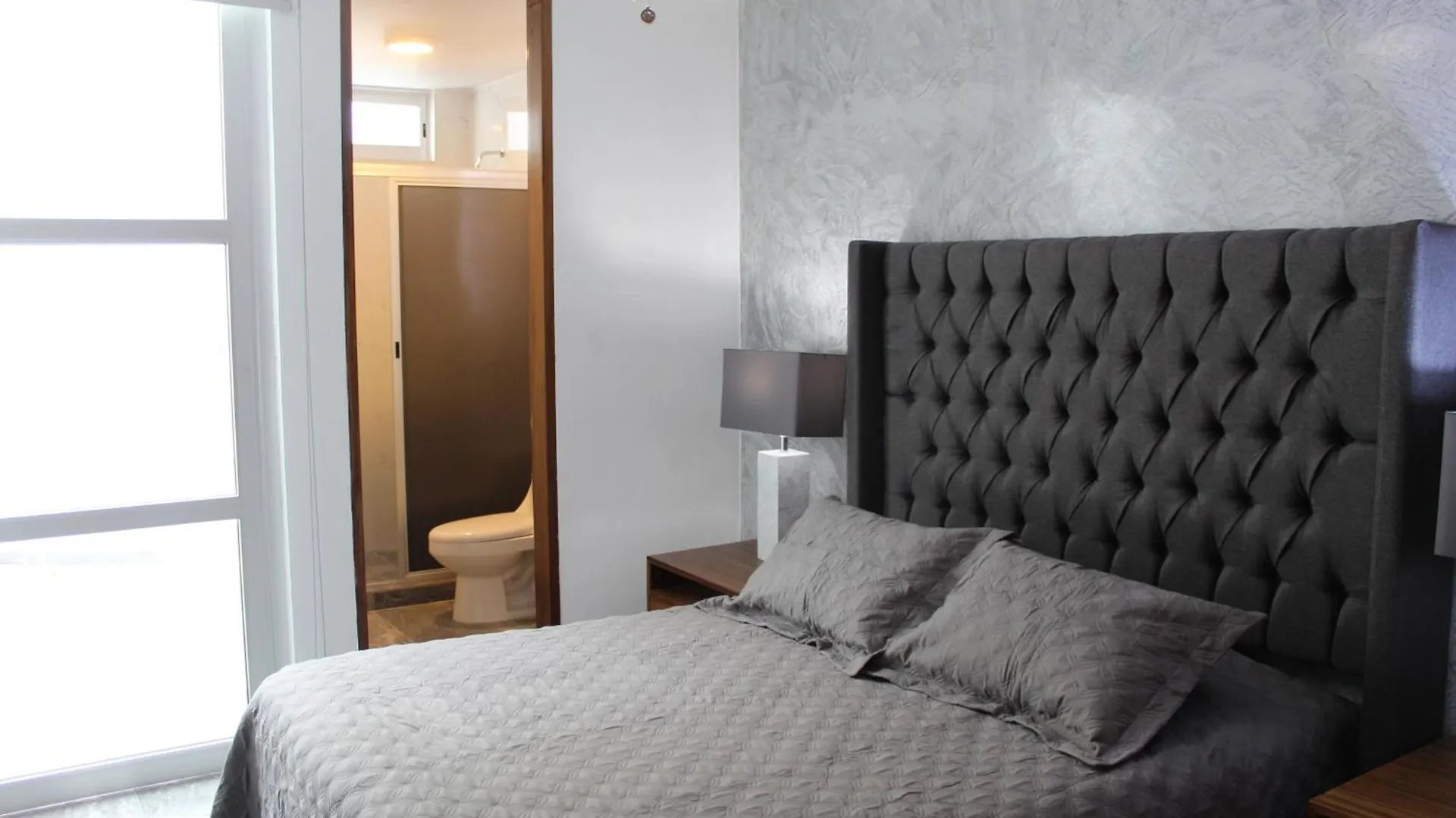 Colomos Living Hotel Guadalajara